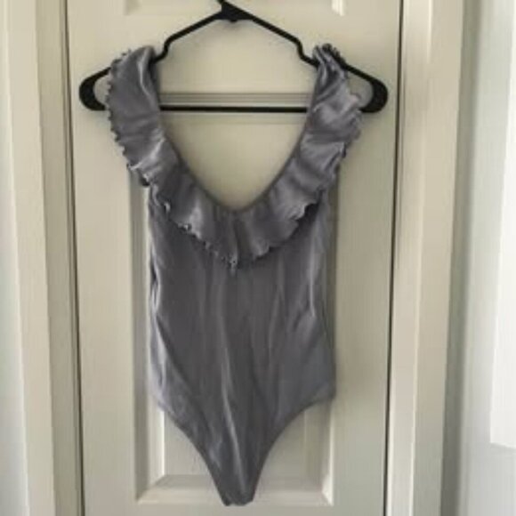 Aritizia Small Blue Wilfred BodySuit - Picture 1 of 3